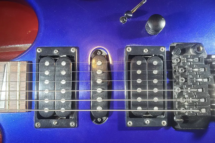 Electric guitar pickup violet or deep blue